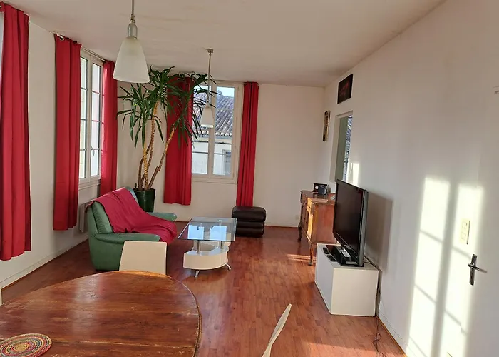 Duplex Vue Degagee Sur Le Vieux Saintes